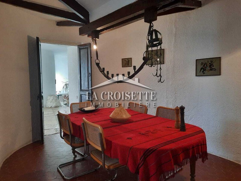 Une villa S+3 meublée avec piscine à Sidi Bou Said